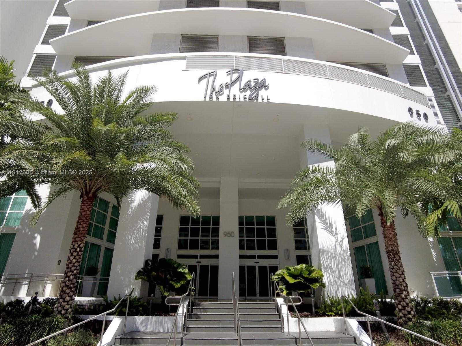 Small Image of 950 BRICKELL BAY DR #5404, Miami Number 3