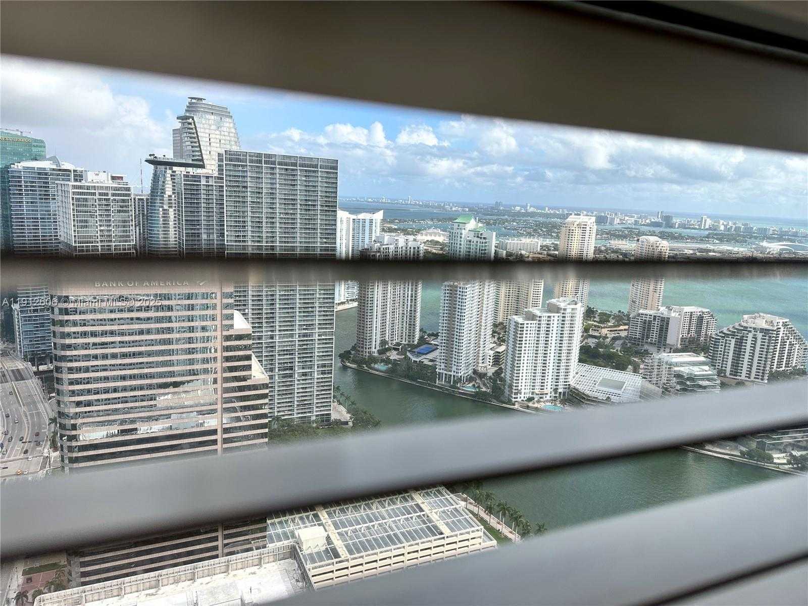 Small Image of 950 BRICKELL BAY DR #5404, Miami Number 38