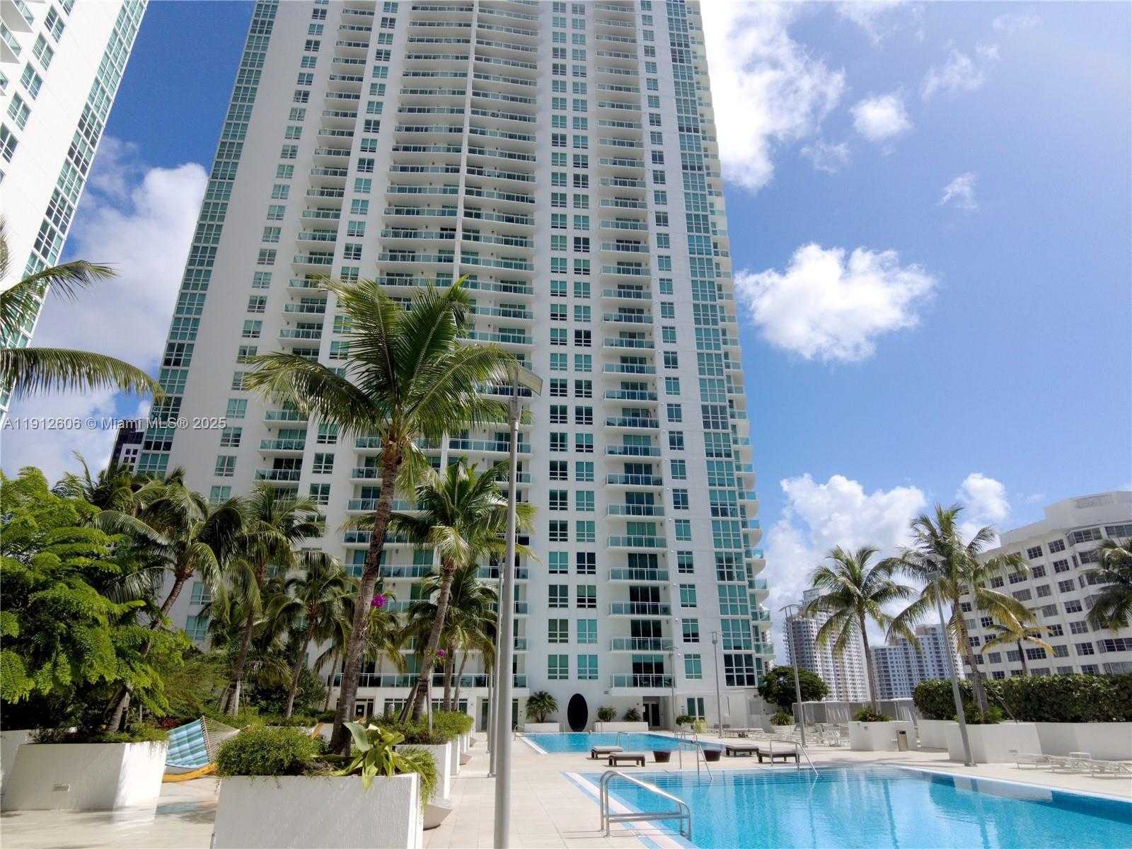 Small Image of 950 BRICKELL BAY DR #5404, Miami Number 7
