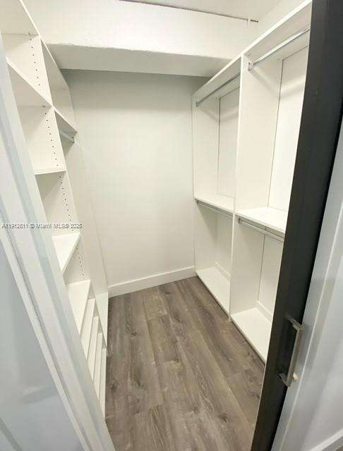 Small Image of 401 OCEAN DR #910, Miami Beach Number 9