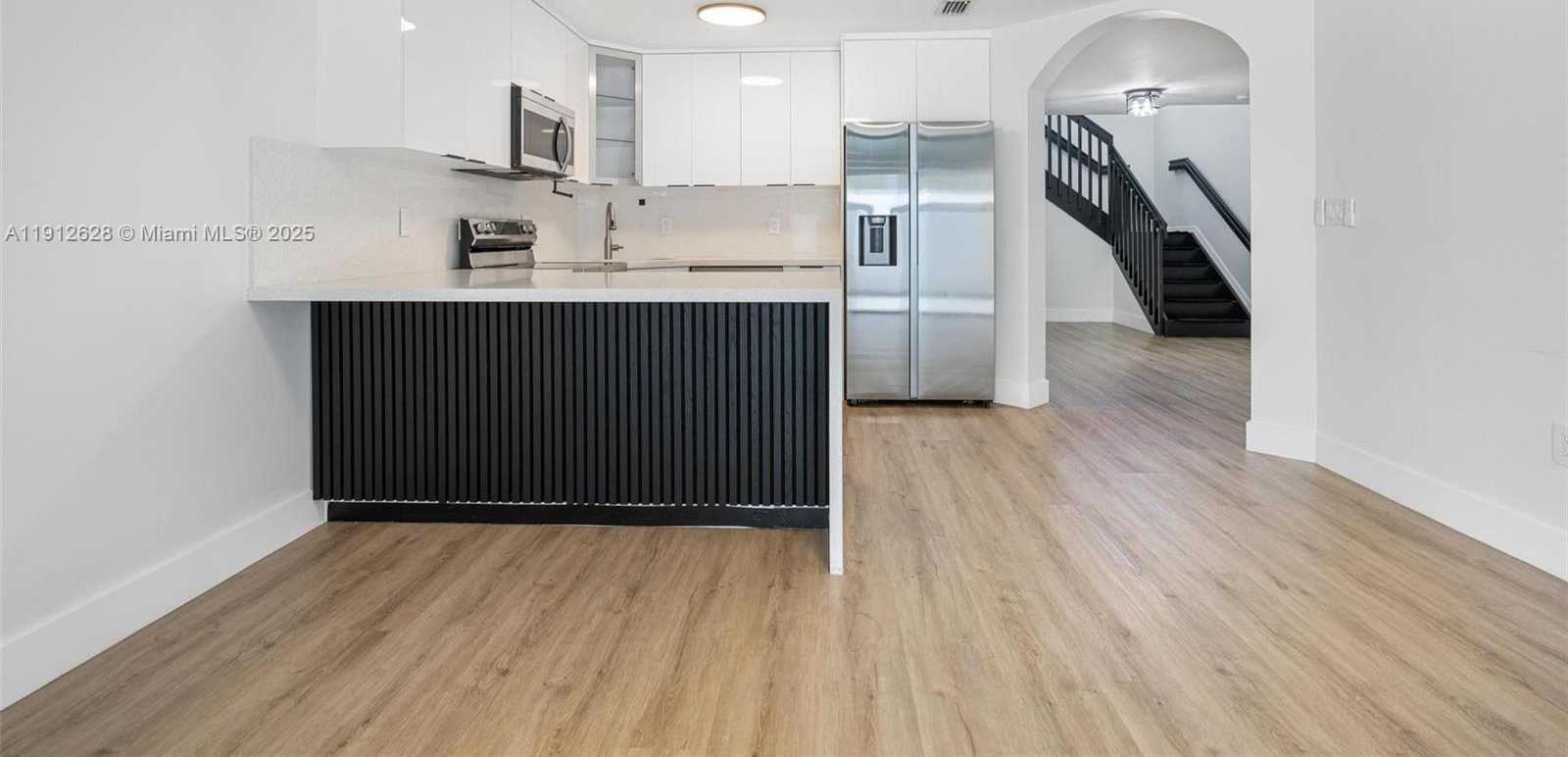 Small Image of 8658 SOUTH WEST 159TH CT, Miami Number 14