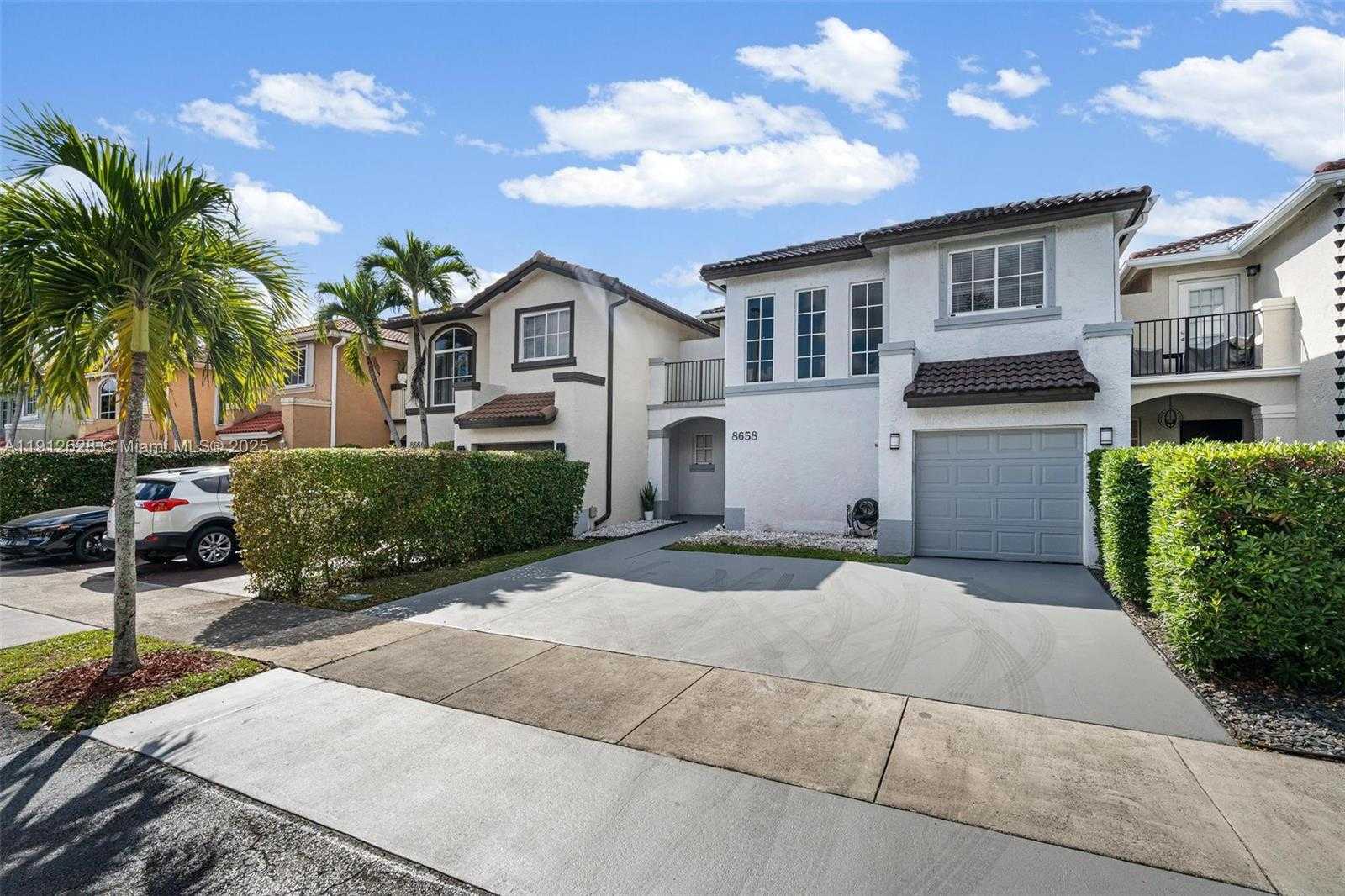 Small Image of 8658 SOUTH WEST 159TH CT, Miami Number 2