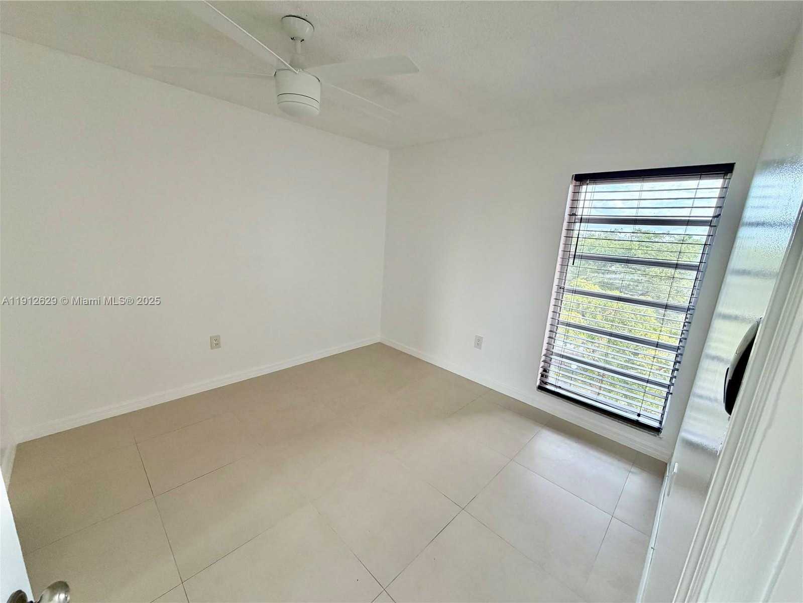 Small Image of 4705 NORTH WEST 7TH ST #404-7, Miami Number 8