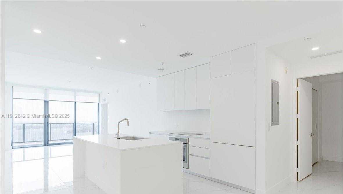 Small Image of 700 NORTH EAST 24TH STREET #5604, Miami Number 2