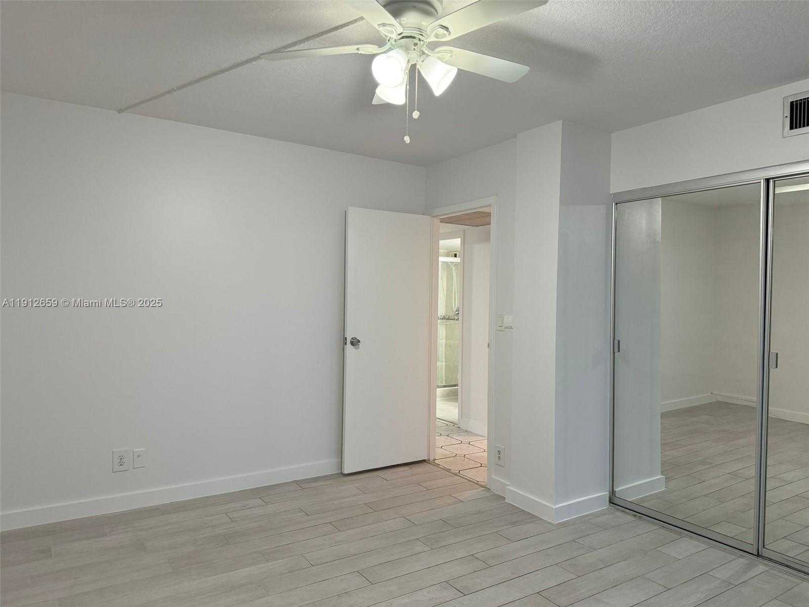 Small Image of 851 THREE ISLANDS BLVD #509, Hallandale Beach Number 7