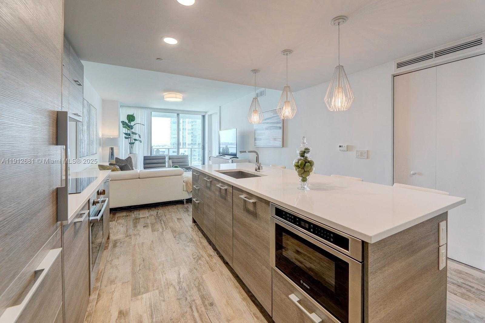 Small Image of 650 NORTH EAST 32ND ST #1002, Miami Number 18