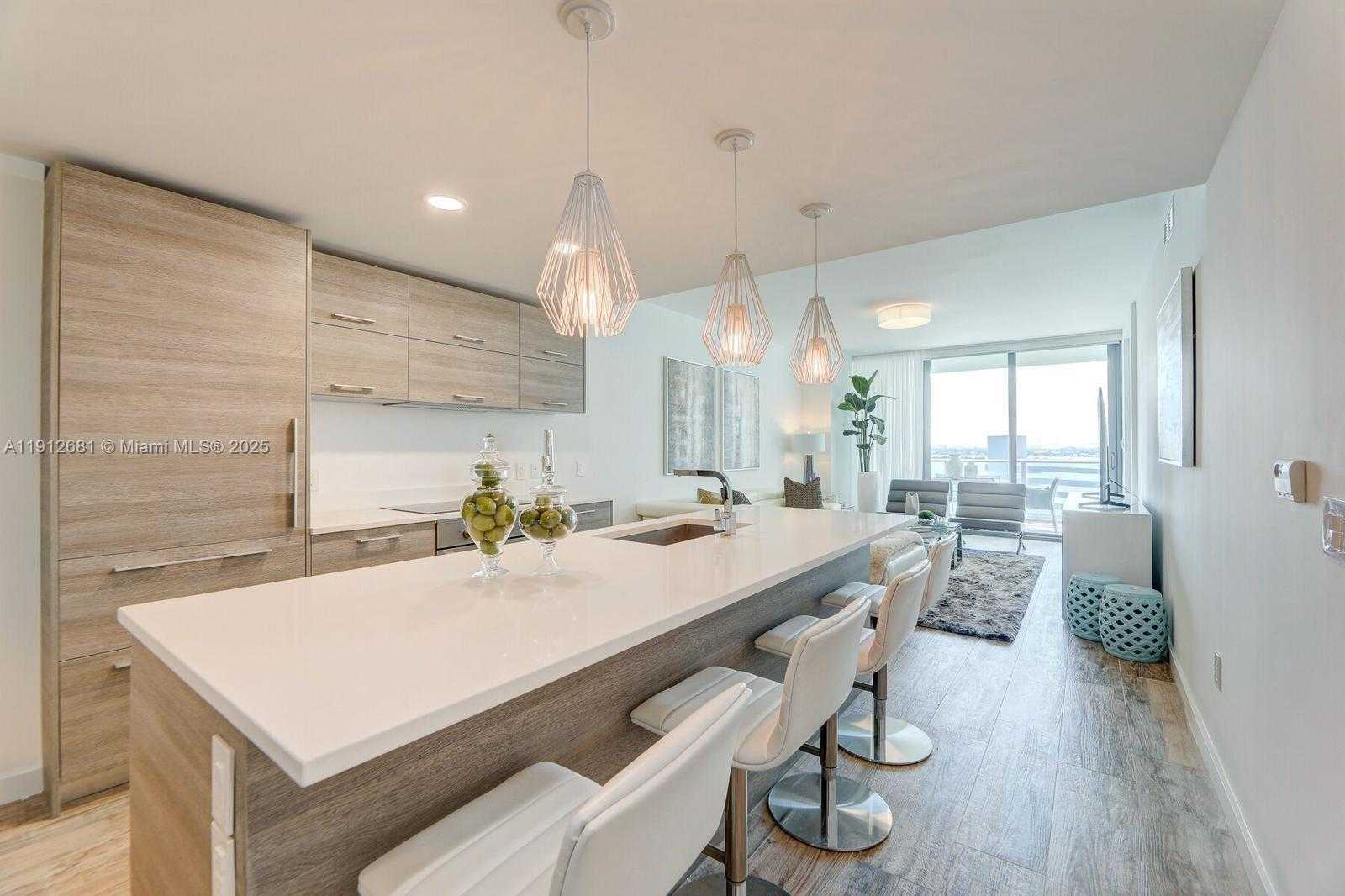 Small Image of 650 NORTH EAST 32ND ST #1002, Miami Number 21