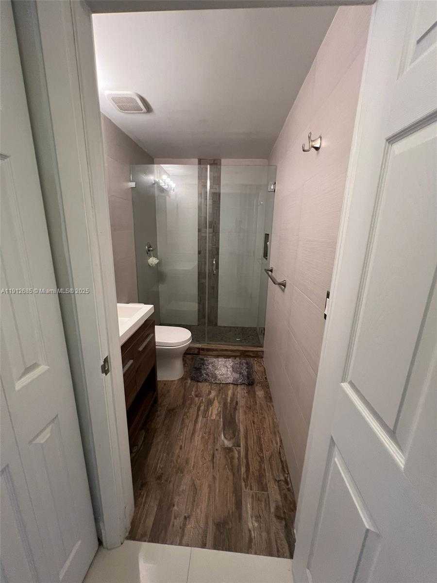 Small Image of 7340 NORTH WEST 114TH AVE #204, Doral Number 21