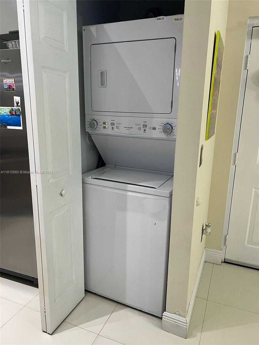 Small Image of 7340 NORTH WEST 114TH AVE #204, Doral Number 25