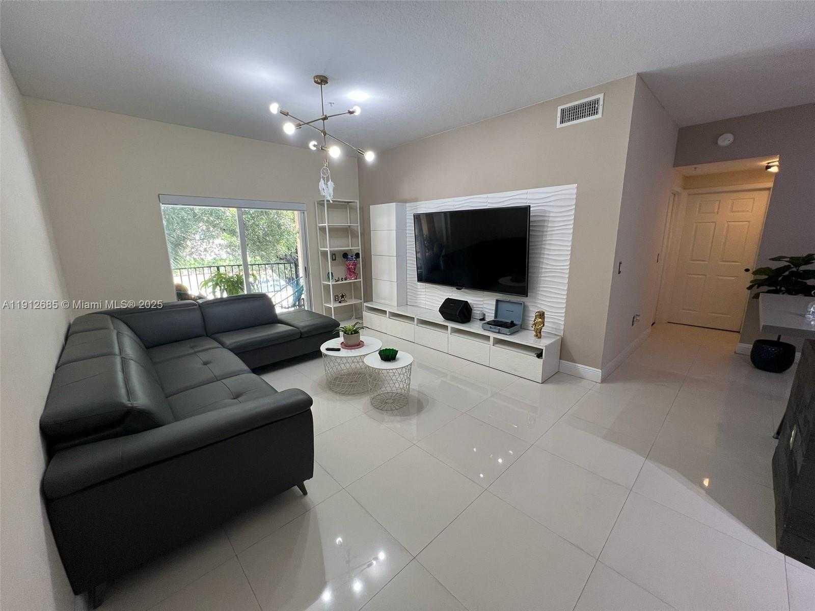 Small Image of 7340 NORTH WEST 114TH AVE #204, Doral Number 8