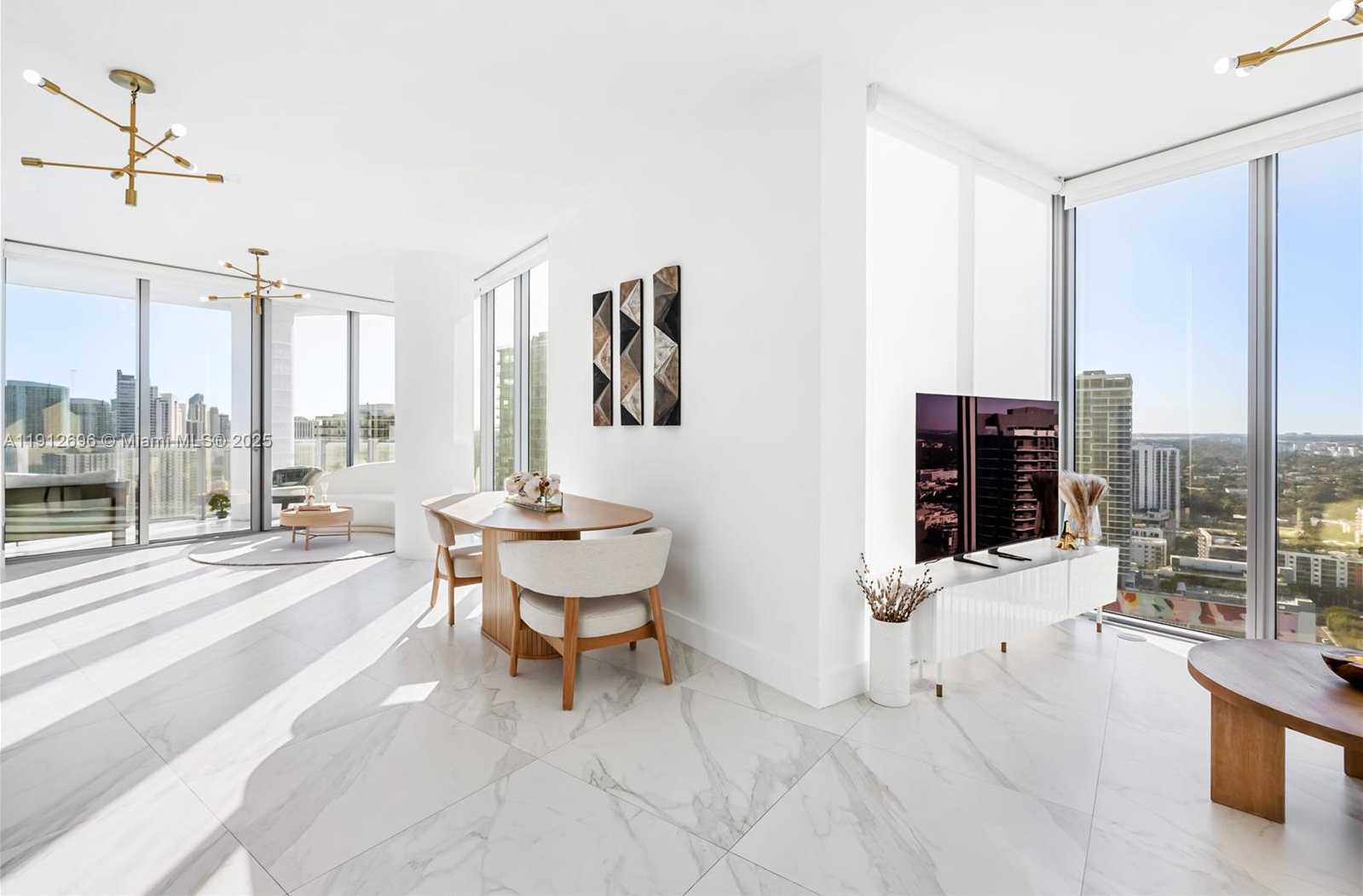 Small Image of 2900 NORTH EAST 7TH AVE #3509, Miami Number 7