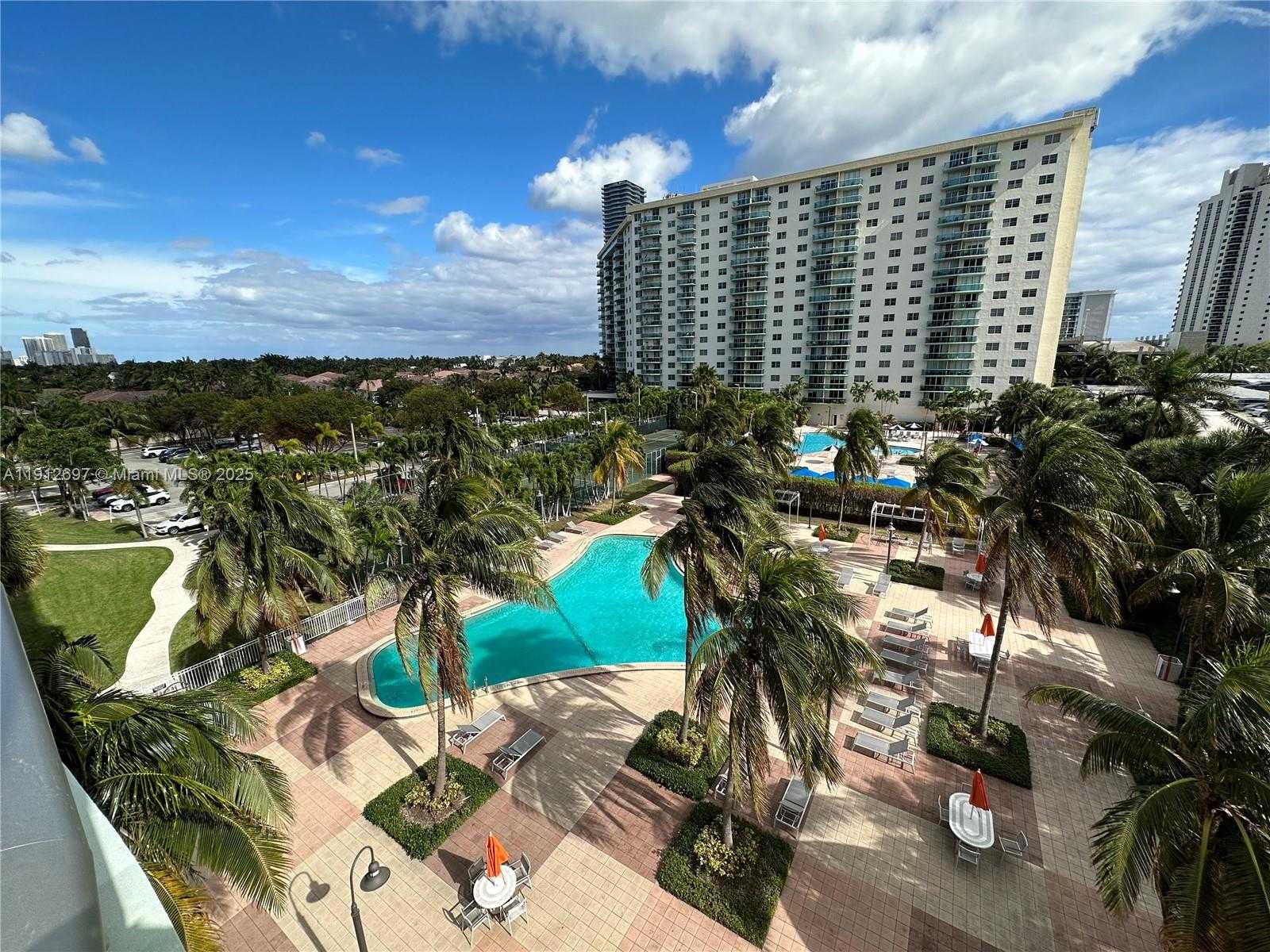 Small Image of 19380 COLLINS AVE #502, Sunny Isles Beach Number 1
