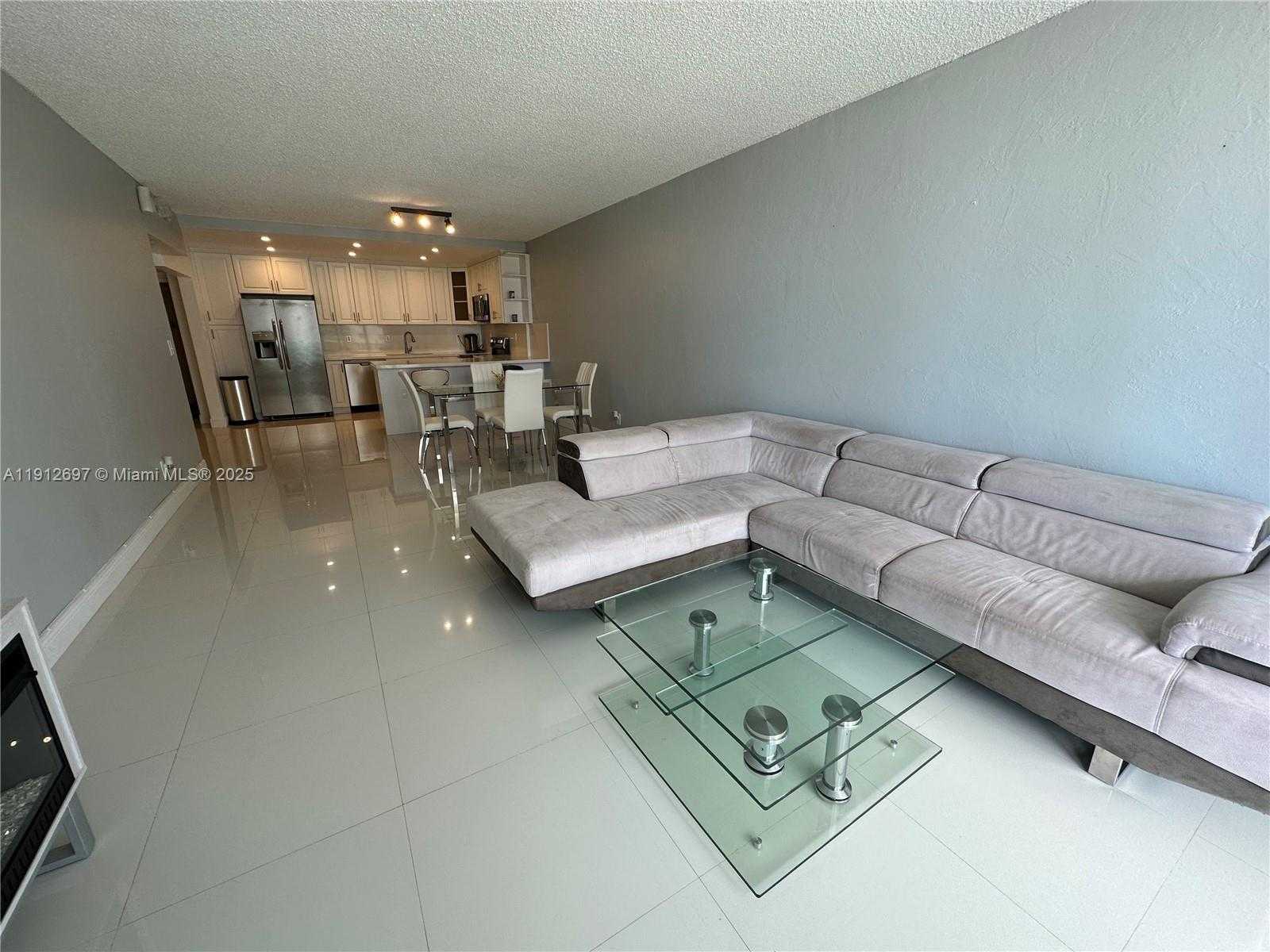 Small Image of 19380 COLLINS AVE #502, Sunny Isles Beach Number 5