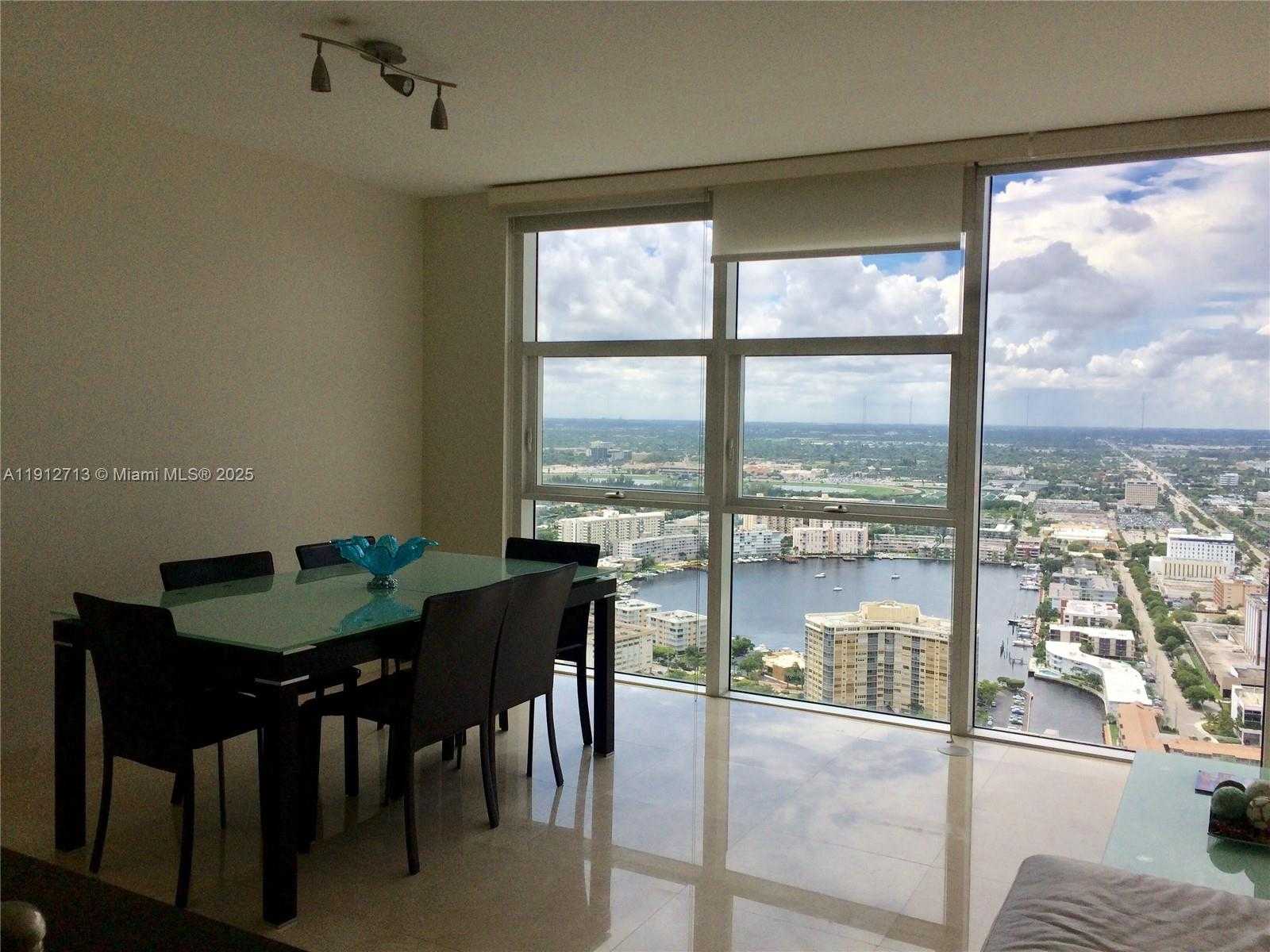 Small Image of 1830 SOUTH OCEAN DR #4407, Hallandale Beach Number 18