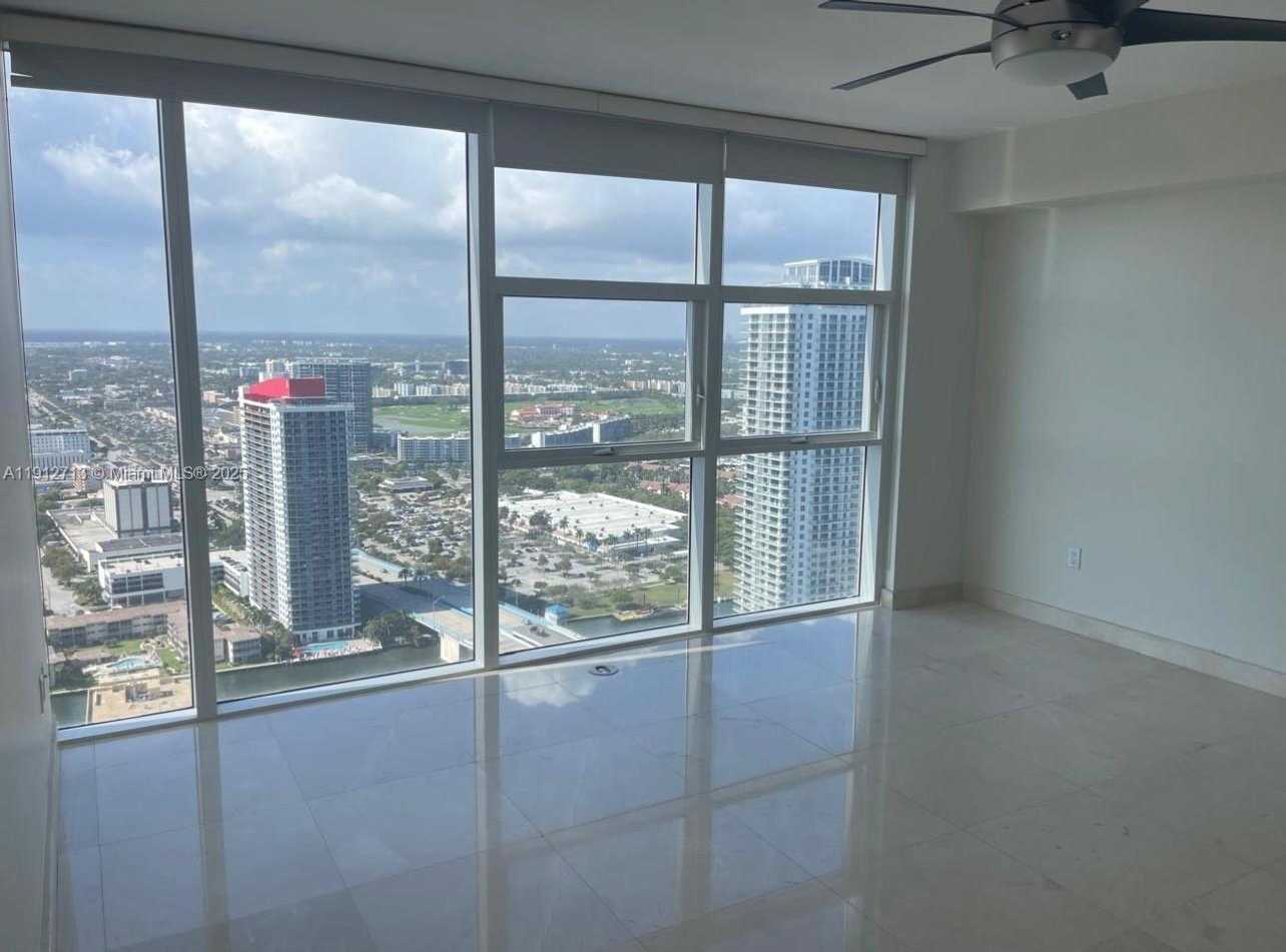 Small Image of 1830 SOUTH OCEAN DR #4407, Hallandale Beach Number 9