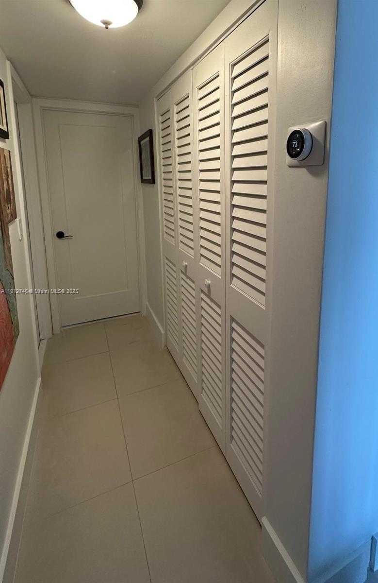 Small Image of 10040 NORTH WEST 9TH ST CIR #202, Miami Number 10