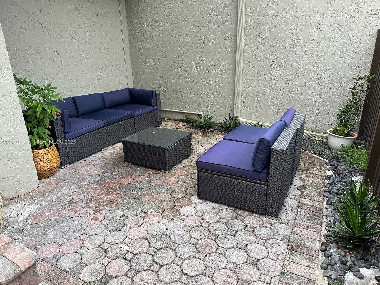 Small Image of 10040 NORTH WEST 9TH ST CIR #202, Miami Number 16