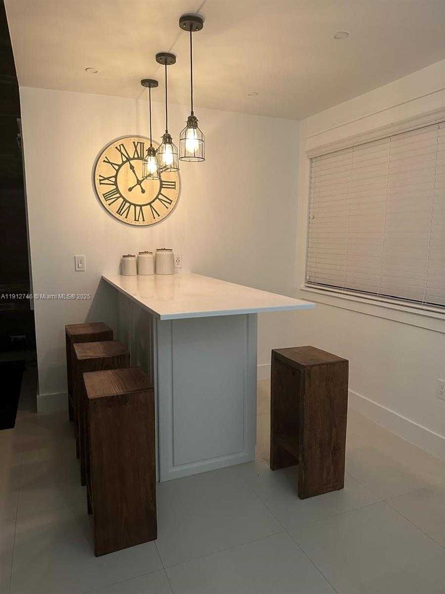 Small Image of 10040 NORTH WEST 9TH ST CIR #202, Miami Number 2