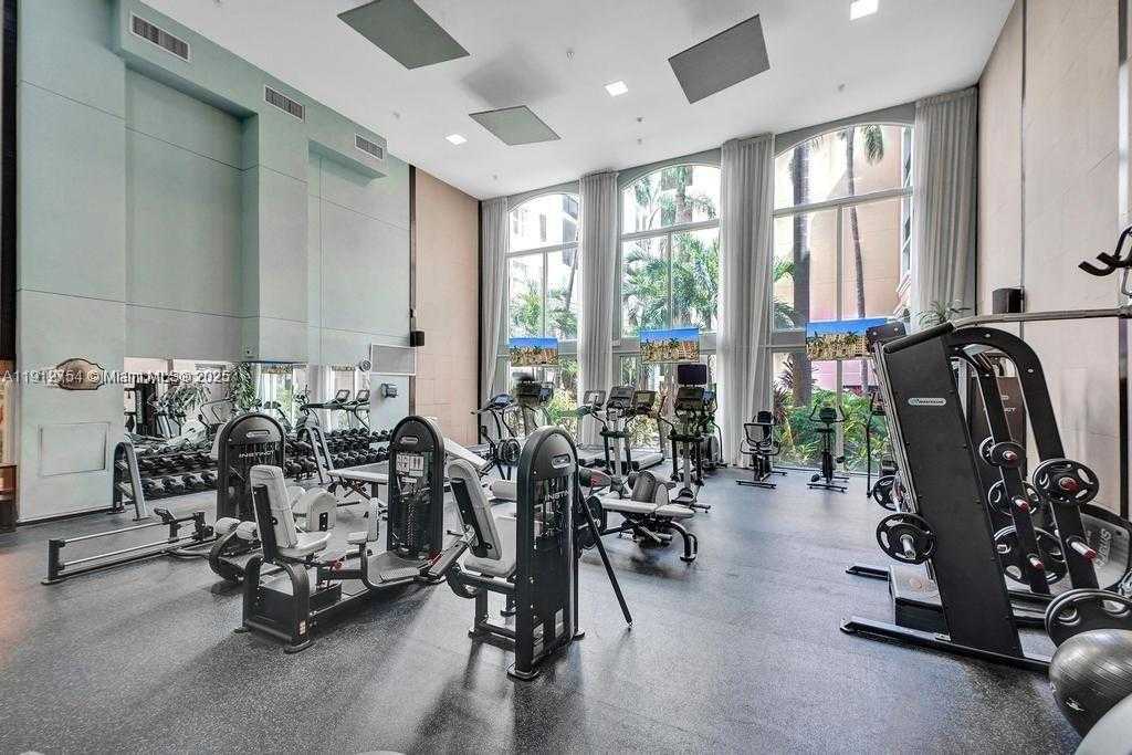 Small Image of 17125 NORTH BAY RD #3105, Sunny Isles Beach Number 26