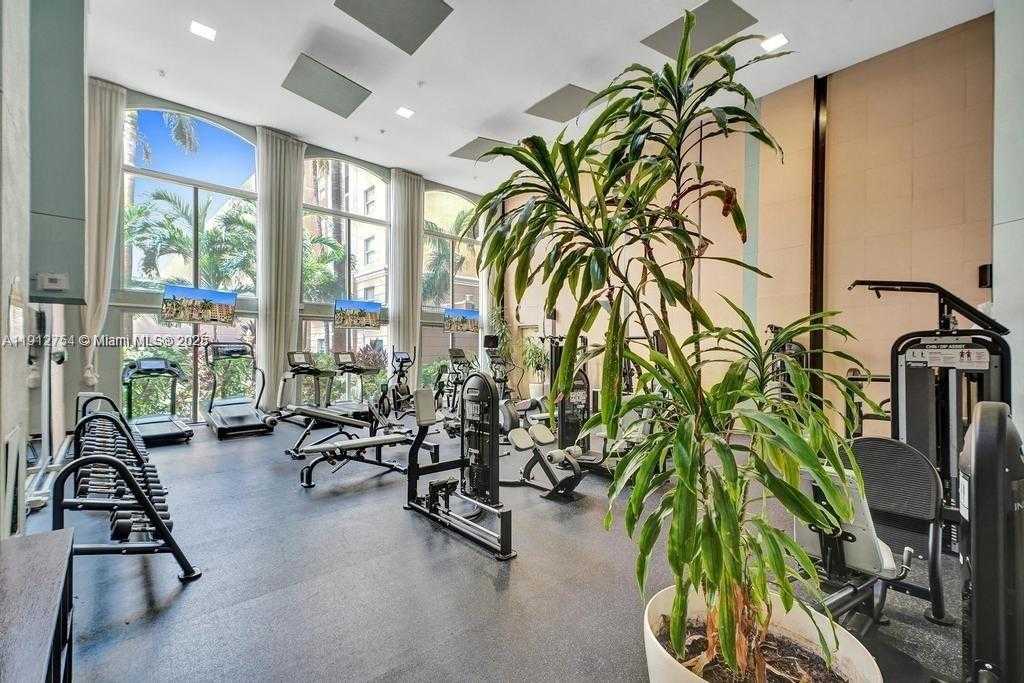 Small Image of 17125 NORTH BAY RD #3105, Sunny Isles Beach Number 27