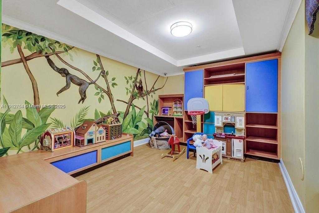 Small Image of 17125 NORTH BAY RD #3105, Sunny Isles Beach Number 28