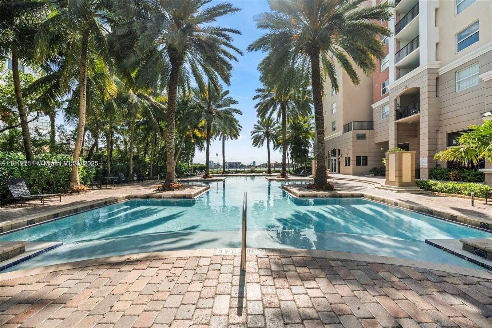 Small Image of 17125 NORTH BAY RD #3105, Sunny Isles Beach Number 34