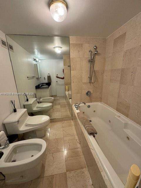 Small Image of 5161 COLLINS AVE #1406, Miami Beach Number 9