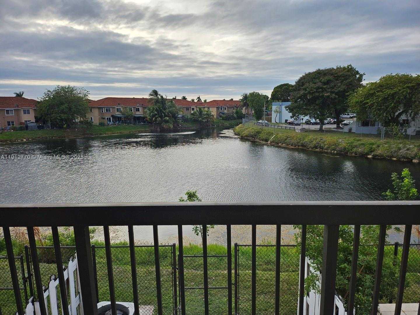 Small Image of 6410 SOUTH WEST 130TH AVE #510, Miami Number 10