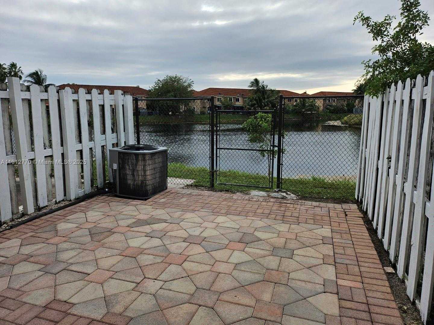 Small Image of 6410 SOUTH WEST 130TH AVE #510, Miami Number 12