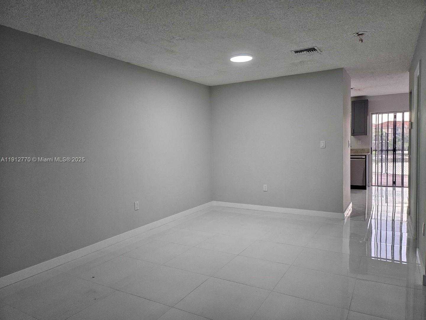 Small Image of 6410 SOUTH WEST 130TH AVE #510, Miami Number 2
