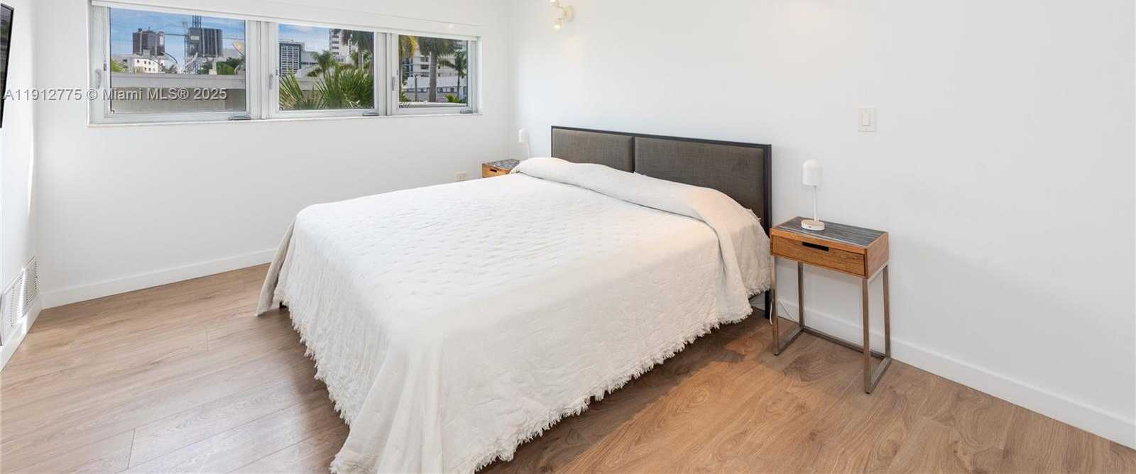 Small Image of 1881 WASHINGTON AVE #3D, Miami Beach Number 7