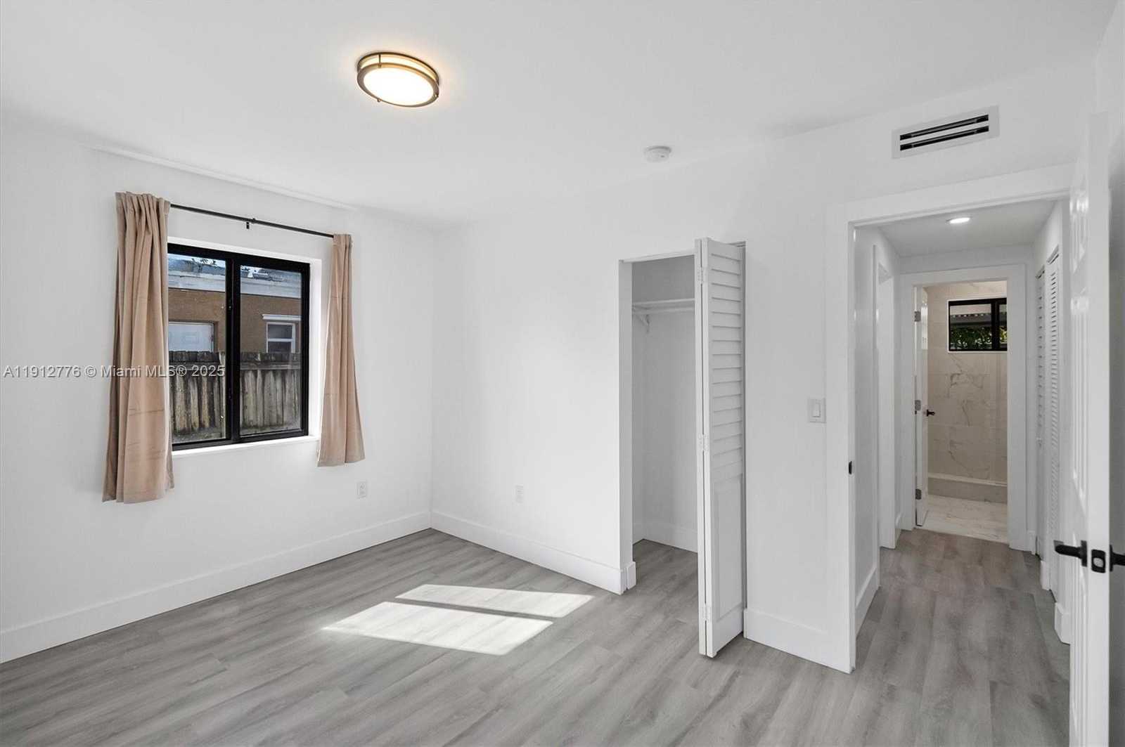 Small Image of 11730 NORTH WEST 3RD AVE, Miami Number 13