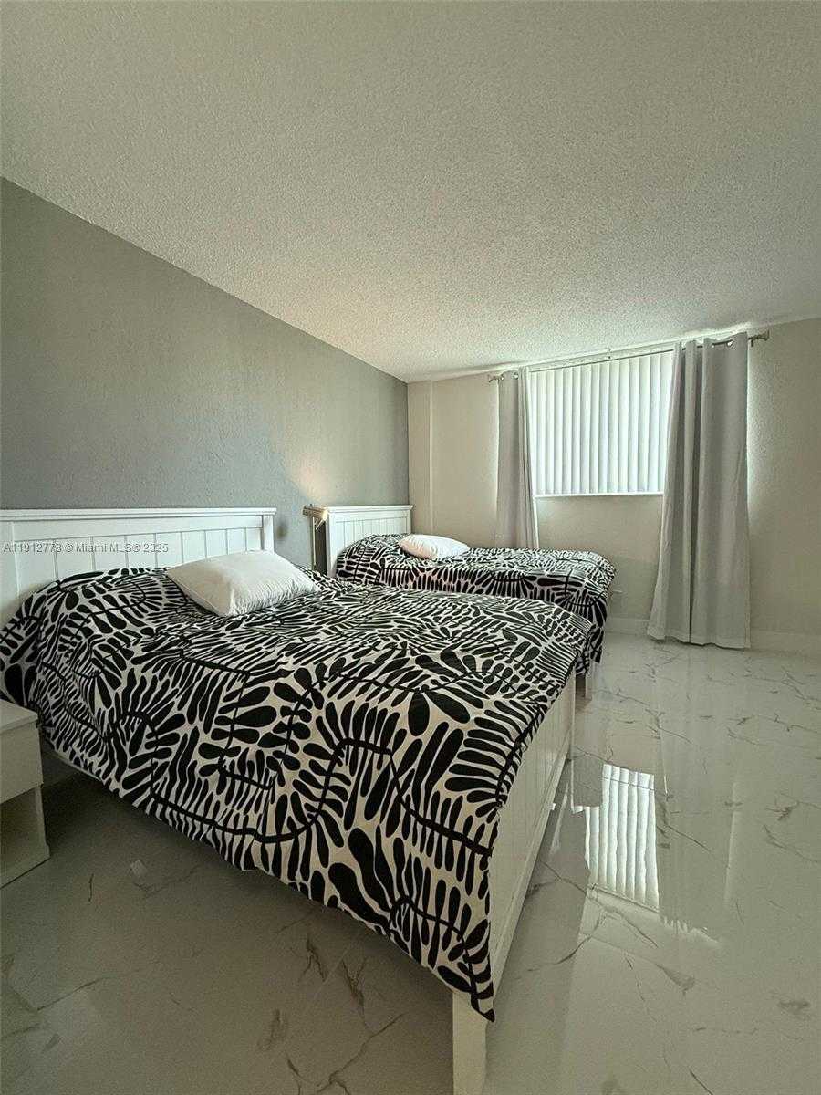 Small Image of 19380 COLLINS AVE #1209, Sunny Isles Beach Number 11