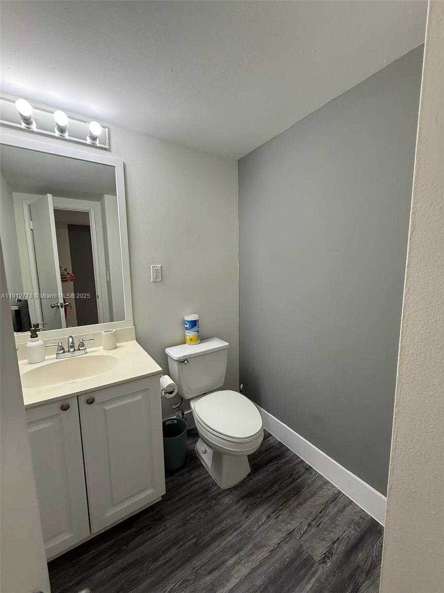 Small Image of 19380 COLLINS AVE #1209, Sunny Isles Beach Number 14