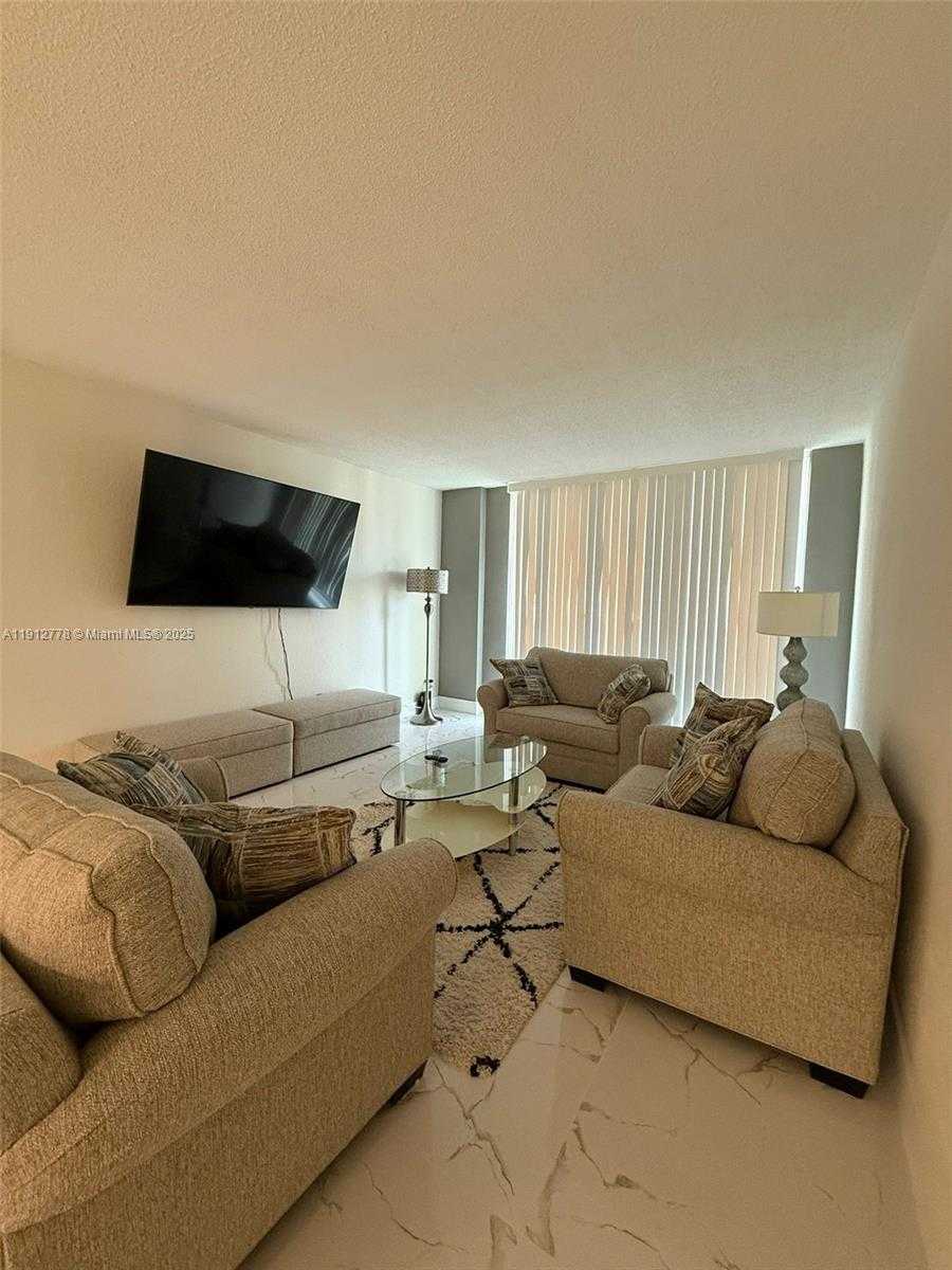 Small Image of 19380 COLLINS AVE #1209, Sunny Isles Beach Number 4