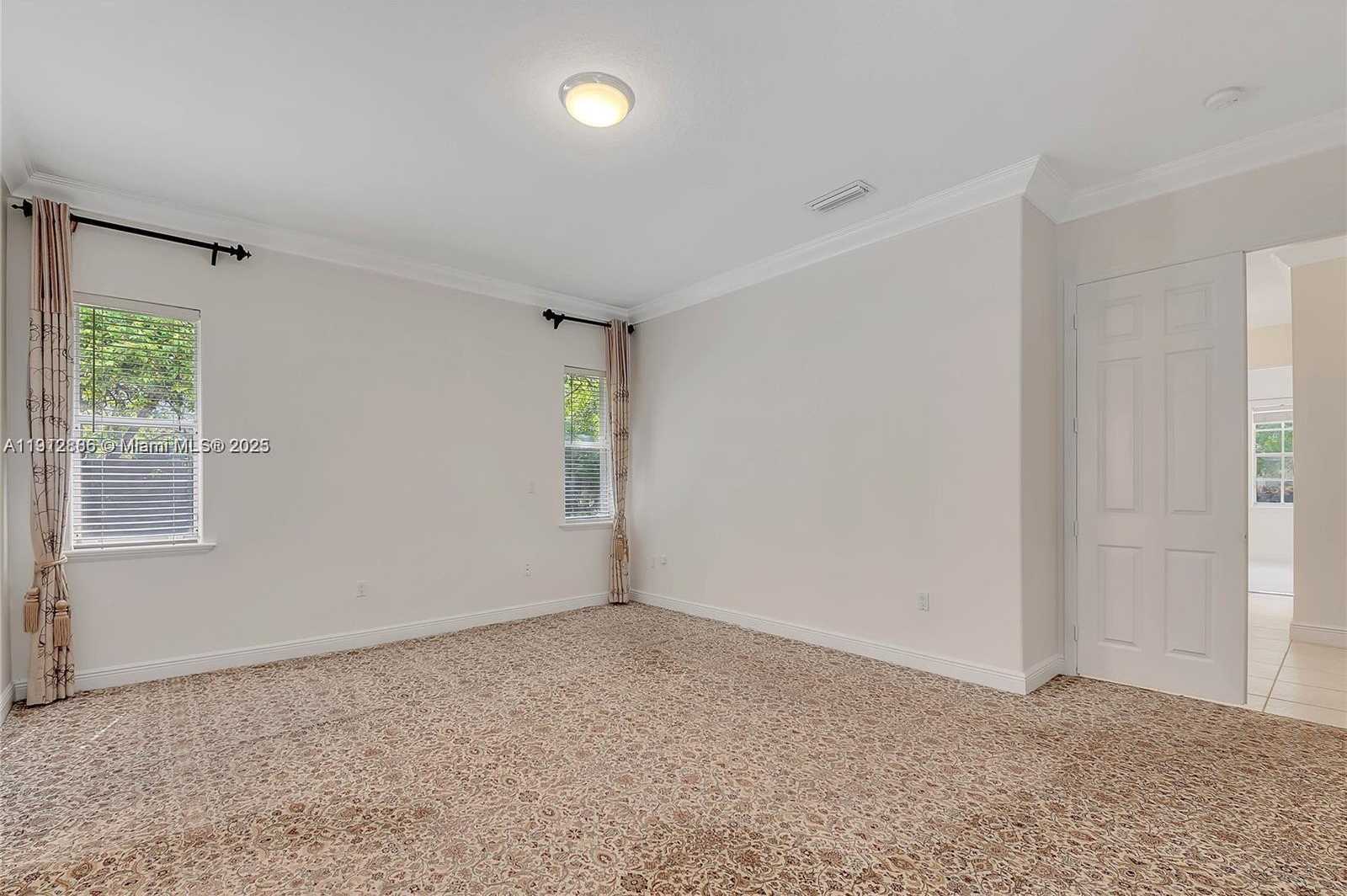 Small Image of 17117 SOUTH WEST 82ND CT, Palmetto Bay Number 21