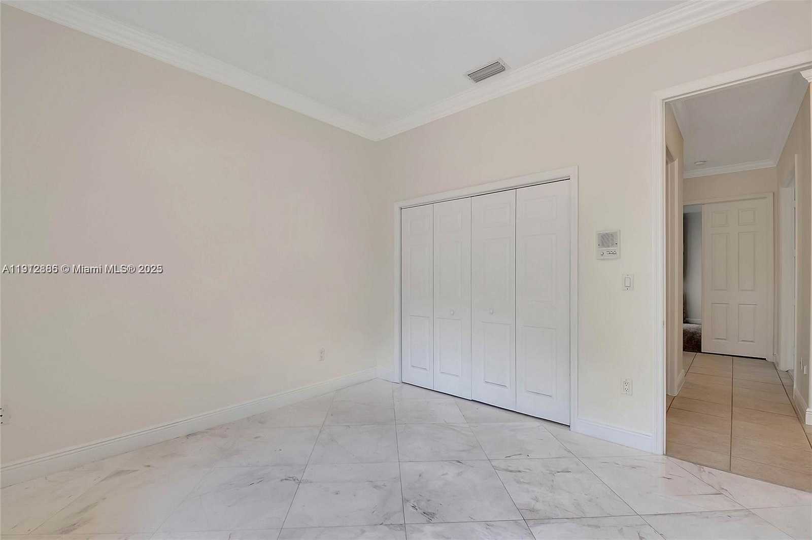 Small Image of 17117 SOUTH WEST 82ND CT, Palmetto Bay Number 29