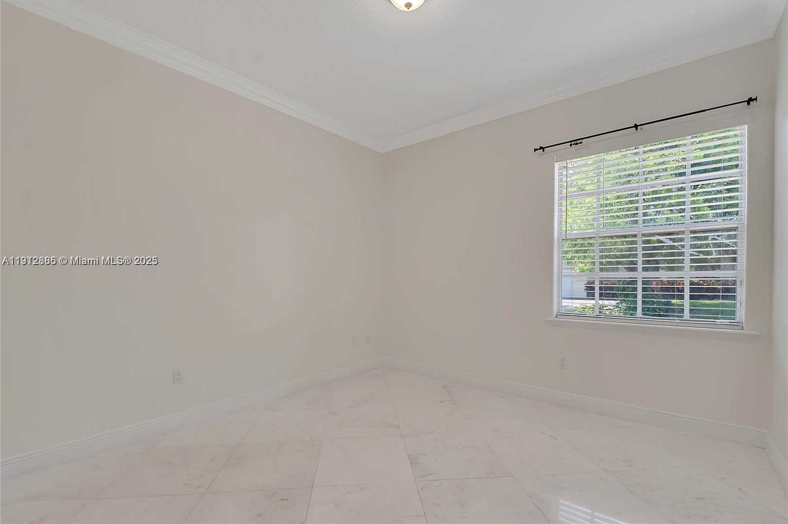 Small Image of 17117 SOUTH WEST 82ND CT, Palmetto Bay Number 30