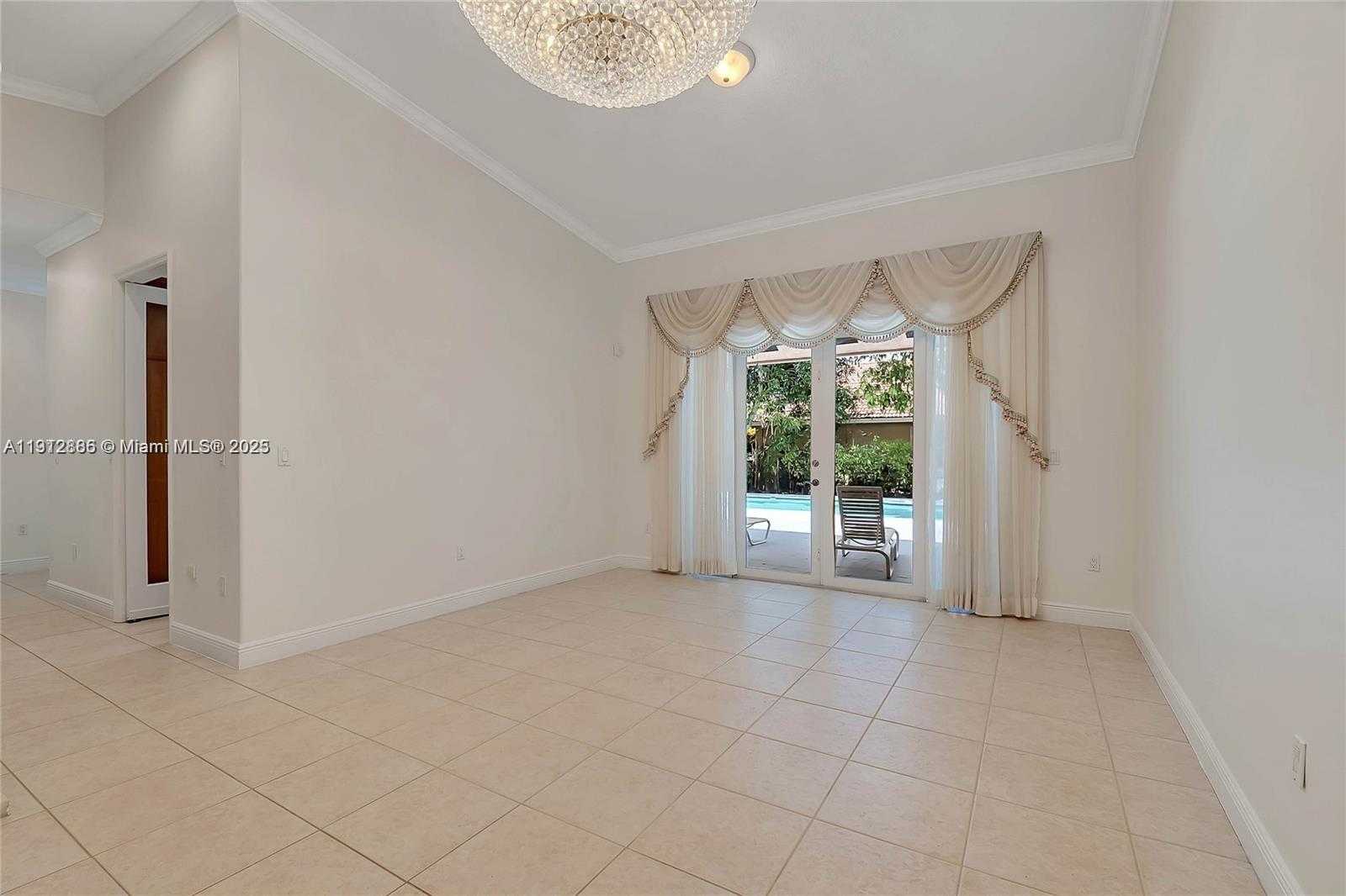 Small Image of 17117 SOUTH WEST 82ND CT, Palmetto Bay Number 5