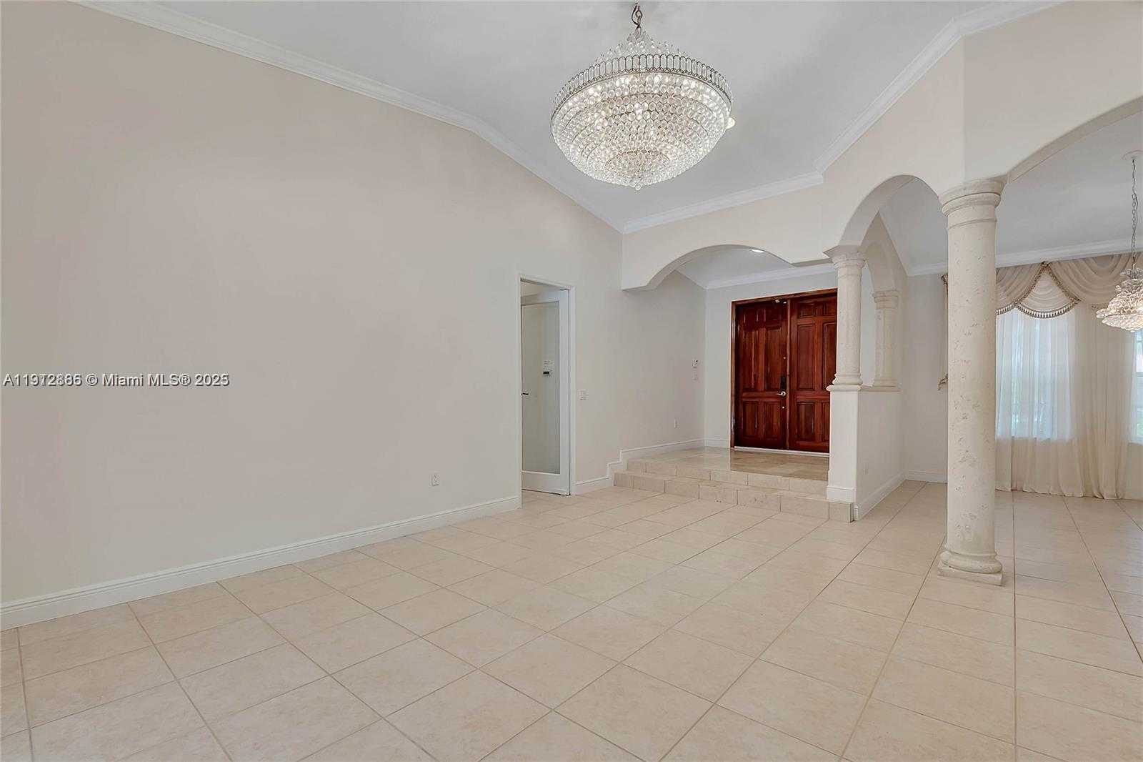 Small Image of 17117 SOUTH WEST 82ND CT, Palmetto Bay Number 6