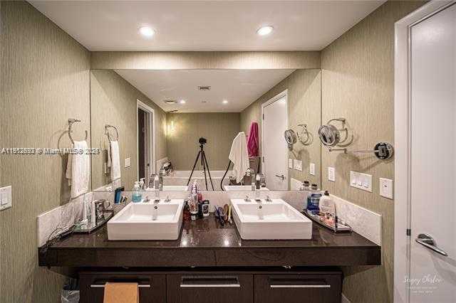 Small Image of 17121 COLLINS AVE #2908, Sunny Isles Beach Number 22