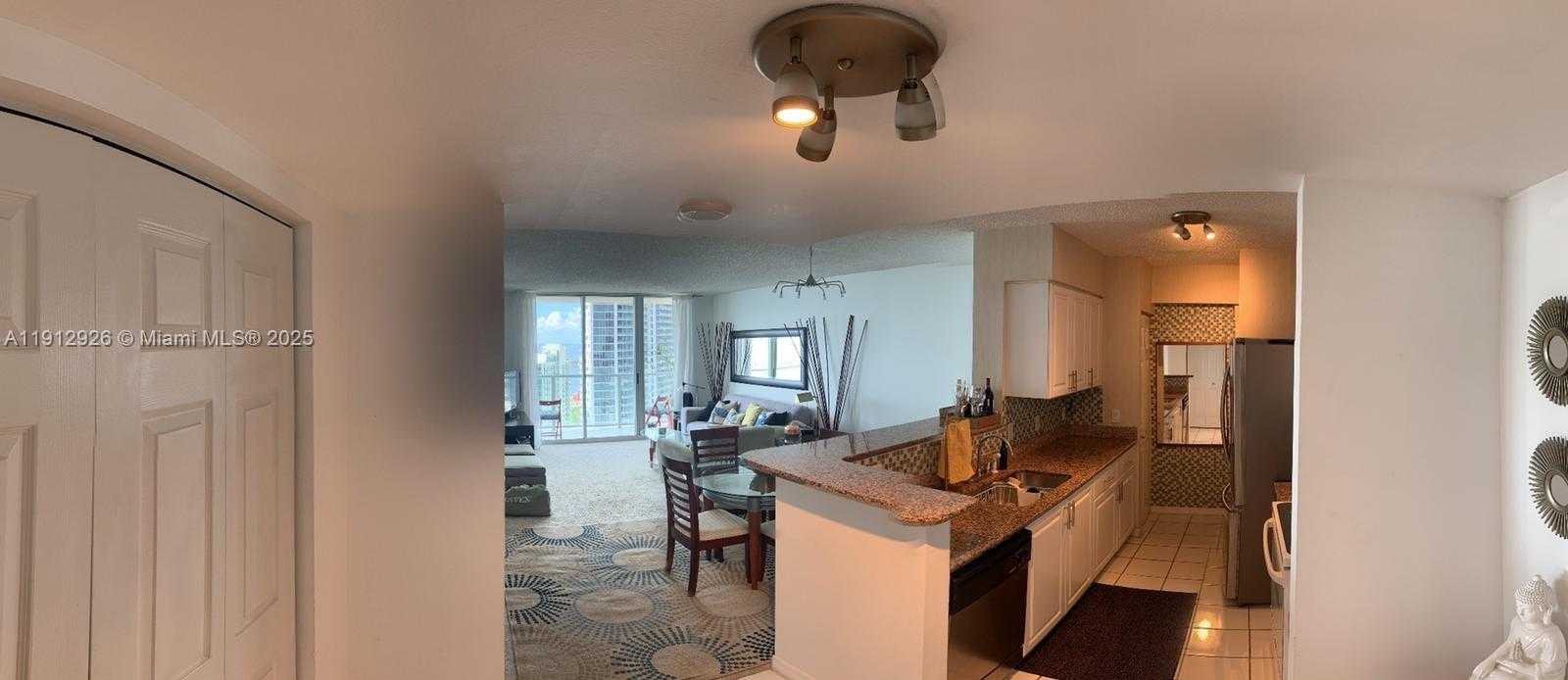 Small Image of 1155 BRICKELL BAY DR #3405, Miami Number 10