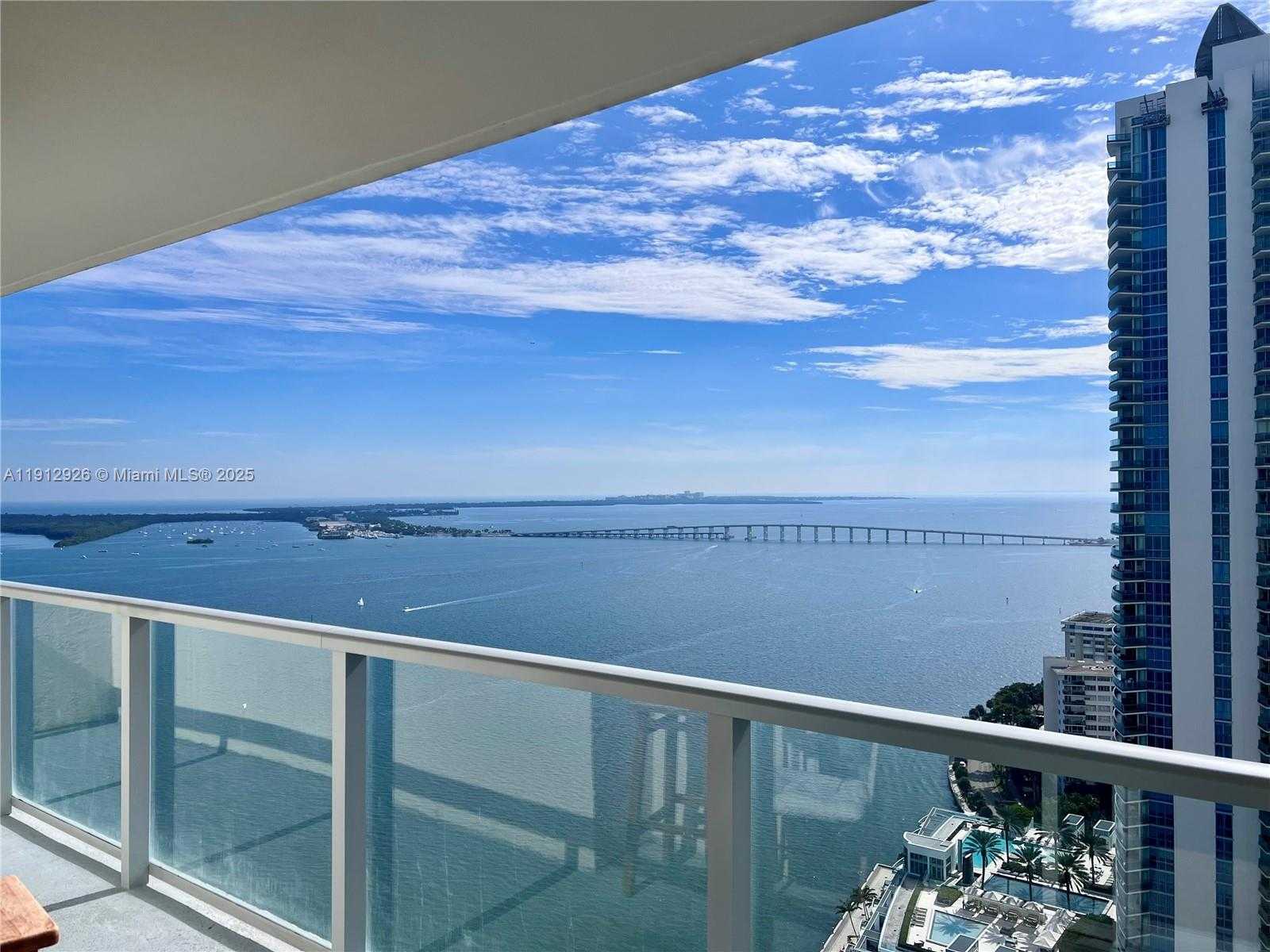 Small Image of 1155 BRICKELL BAY DR #3405, Miami Number 2