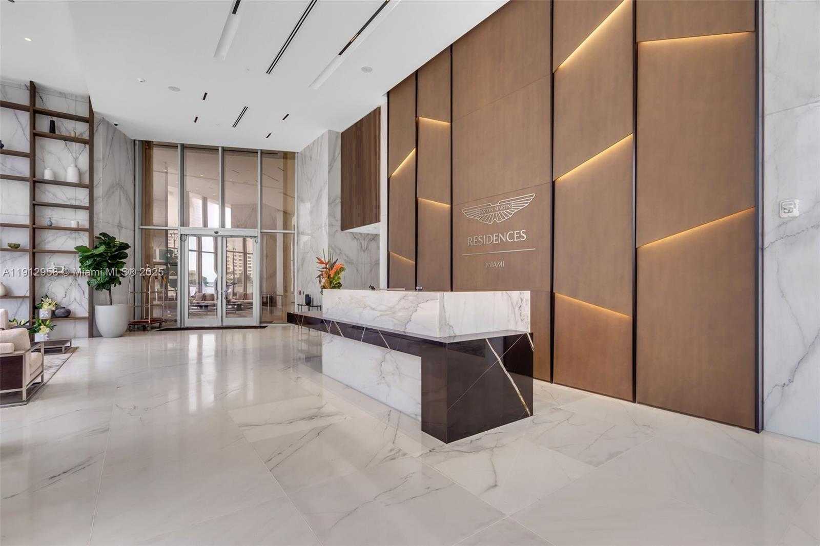 Small Image of 300 BISCAYNE BOULEVARD WAY #3009, Miami Number 30