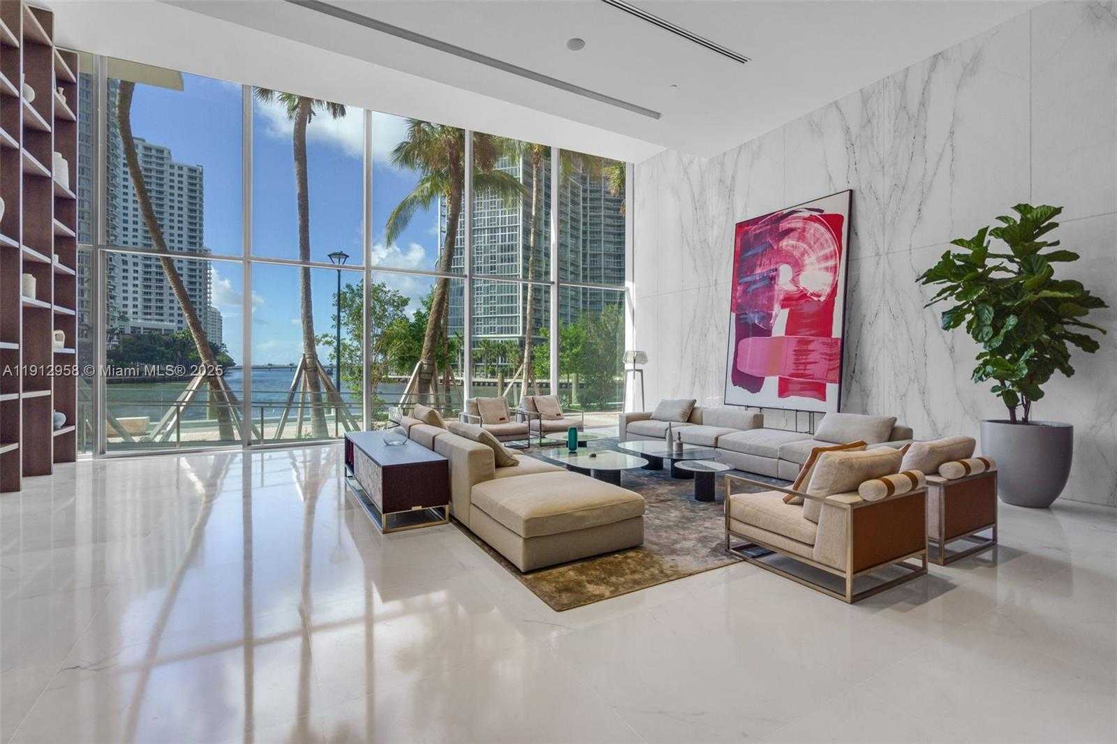 Small Image of 300 BISCAYNE BOULEVARD WAY #3009, Miami Number 35