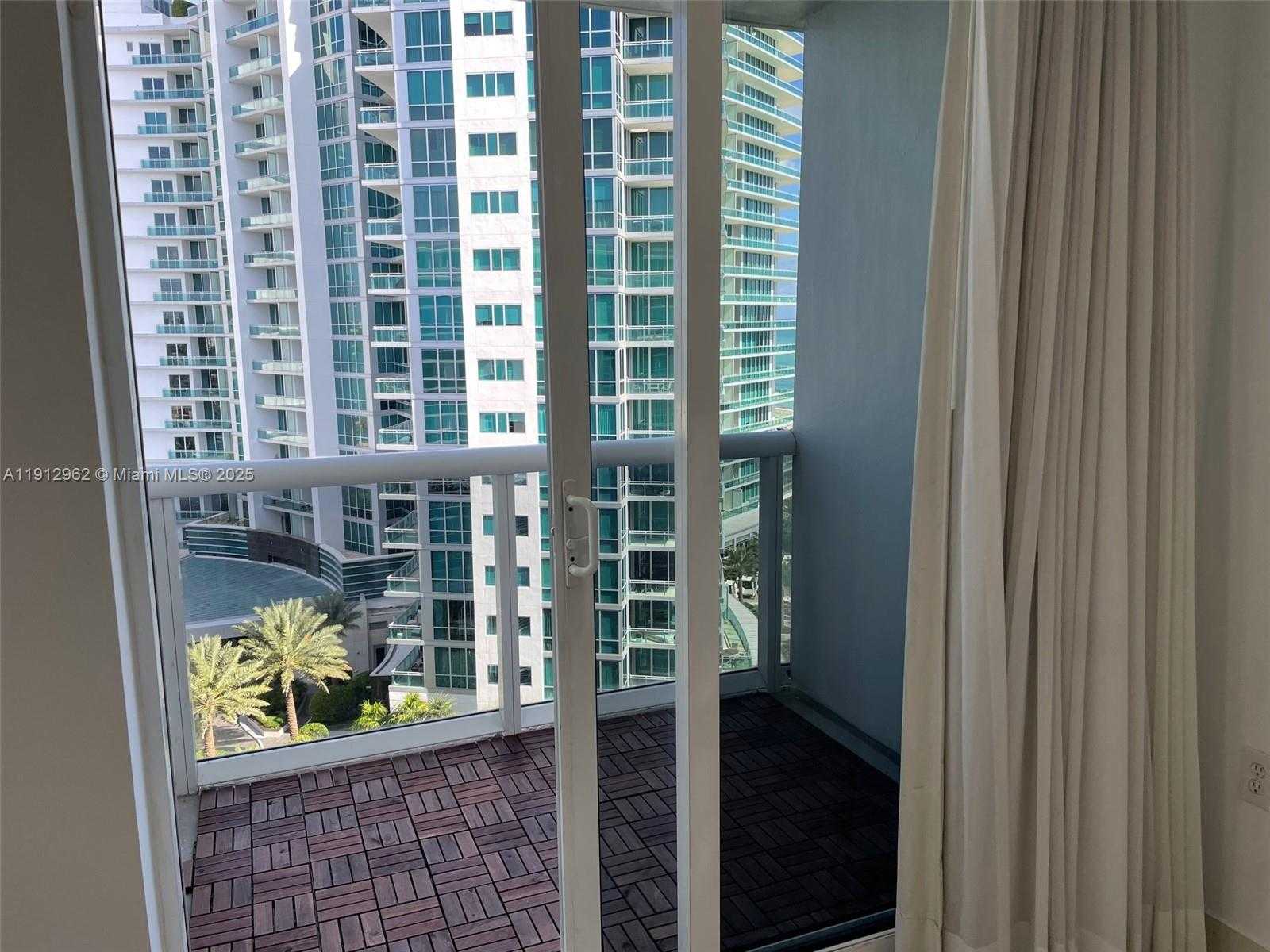 Small Image of 10275 COLLINS AVE #1201, Bal Harbour Number 3