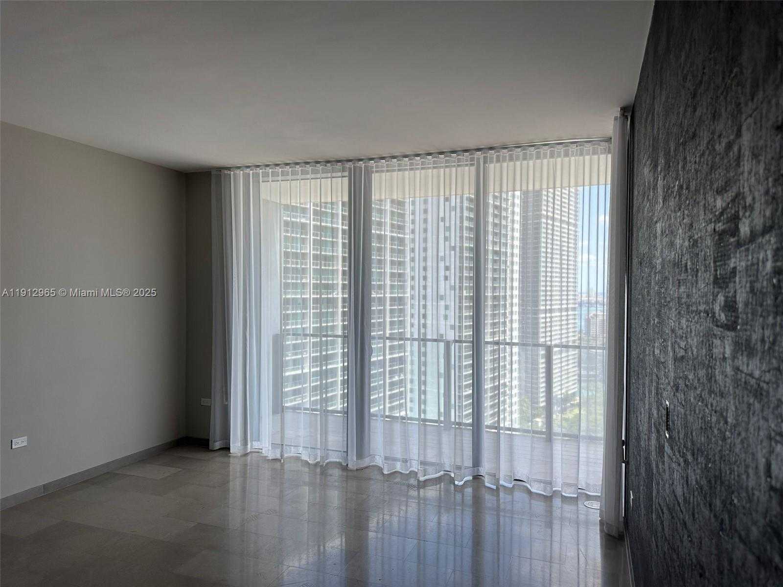 Small Image of 68 SOUTH EAST 6TH ST #2205, Miami Number 13