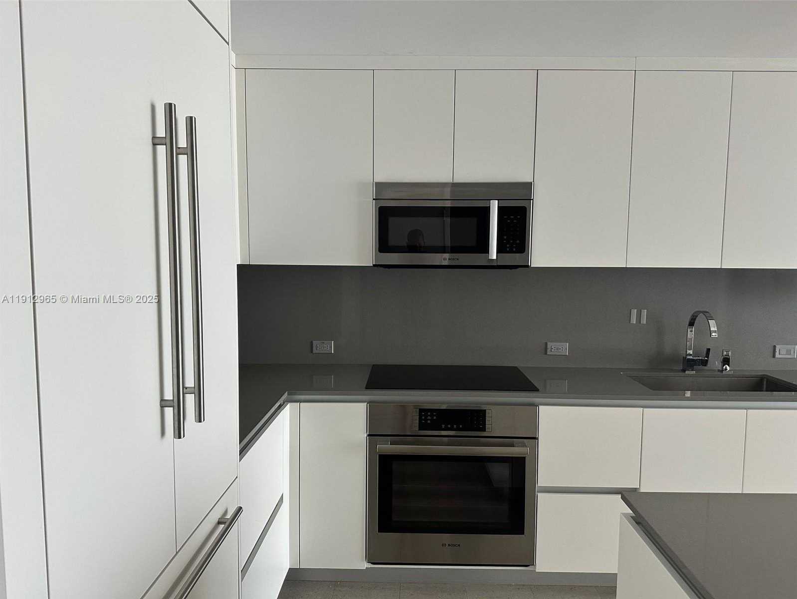 Small Image of 68 SOUTH EAST 6TH ST #2205, Miami Number 18