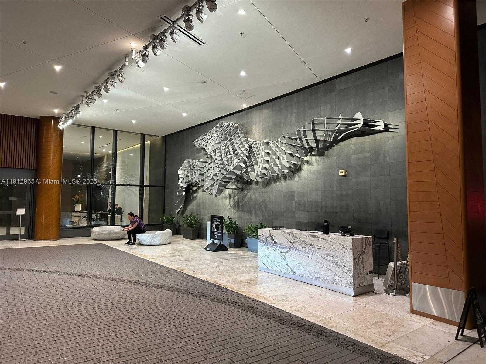 Small Image of 68 SOUTH EAST 6TH ST #2205, Miami Number 21