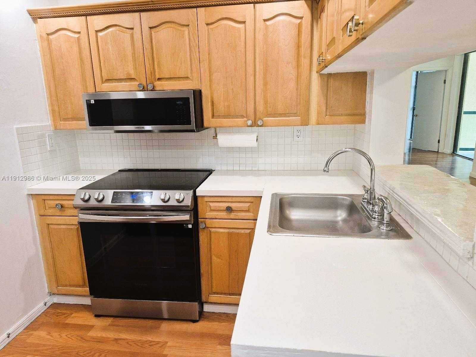 Small Image of 11800 SOUTH WEST 18TH ST #209-4, Miami Number 1